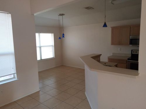 803 Parkside Dr, Cedar Hill TX  75104-3147 exterior