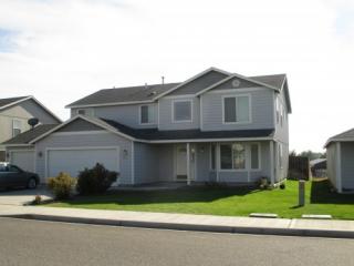 9416 Welsh Dr, Pasco, WA 99301-3598