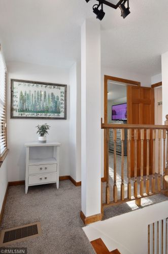 834 Algonquin Ave, Saint Paul MN  55119-3701 exterior
