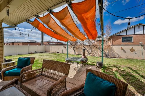 8862 1700, Sandy UT exterior