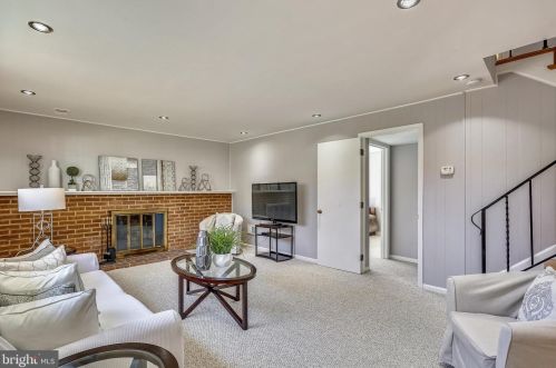 12706 Rigdale Ter, Silver Spring MD 20904-1525 exterior