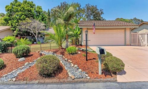 1041 Silver Stallion Dr, Vista, CA 92081-6746