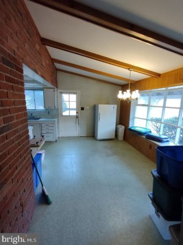 11706 Stonington Pl, Silver Spring MD 20902-1638 exterior