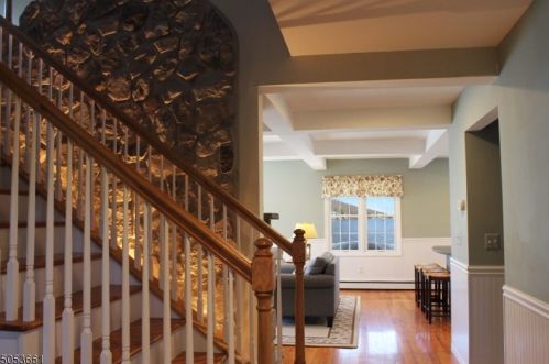 46 River Styx Rd, Hopatcong, NJ 07843-1827