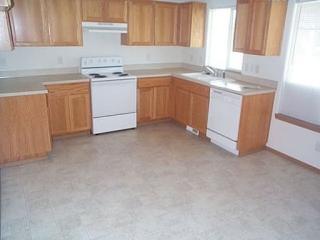 751 Desert Pine St, Albany OR  97321-1685 exterior