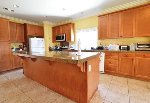 2190 Lavender Ct, San Jacinto, CA 92582-3716