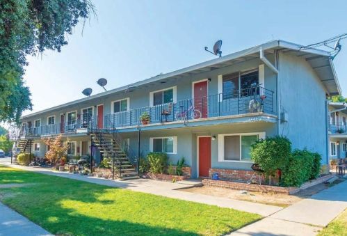 1235 Carver Rd, Modesto, CA 95350-4748