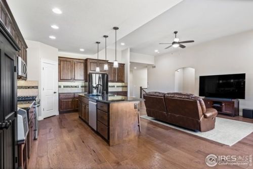 1325 50 St, Loveland CO 80538-5683 exterior