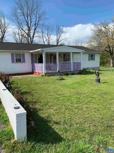 318 Charles St, Gordonsville, VA
