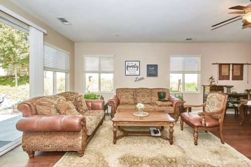 43095 Greene Cir, Temecula, CA 92592-6621