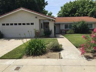 454 Menlo Ave, Clovis, CA 93612-0115
