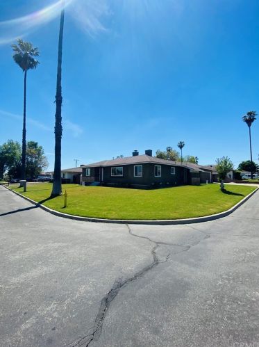1072 Date Ave, Rialto, CA 92376-4310