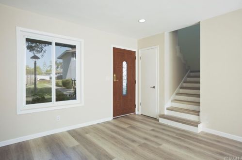 11075 Robinson Dr, Stanton, CA 90680-2937