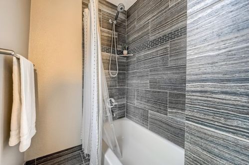 2746 Lincoln St, Englewood CO 80113-1539 exterior