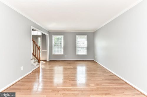13704 Springstone Dr, Clifton VA  20124-2350 exterior