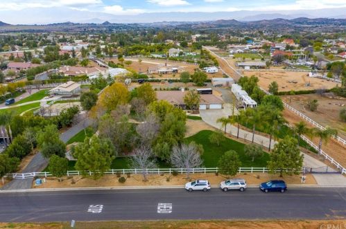 17450 El Mineral Rd, Perris, CA 92570-7457