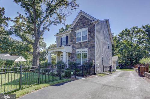 3505 Annandale Rd, Annandale, VA 22003-1403