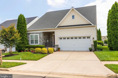 13014 Triple Crown Loop, Gainesville, VA 20155-6645