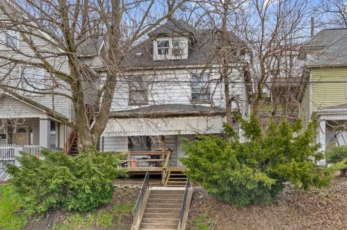 437 Delaware Ave, Rochester, PA 15074-2420