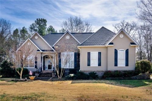 430 Hayes Rd, Starr, SC 29684-9157