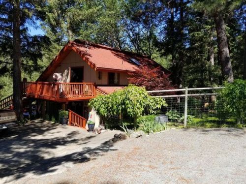 782 Crow Rd, Merlin, OR 97532-9719