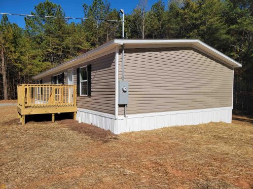 50 Stonewall St, Ball Ground, GA 30107-5625