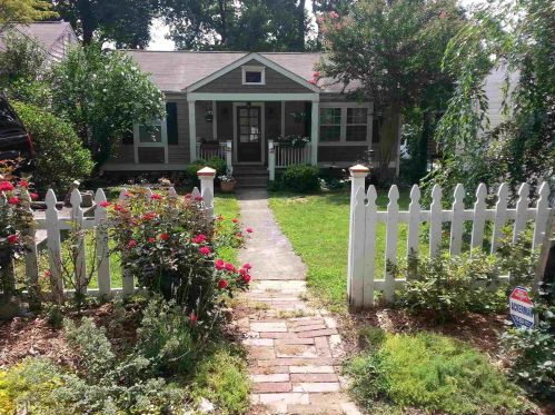 2440 Constance St, Atlanta, GA 30344-2813