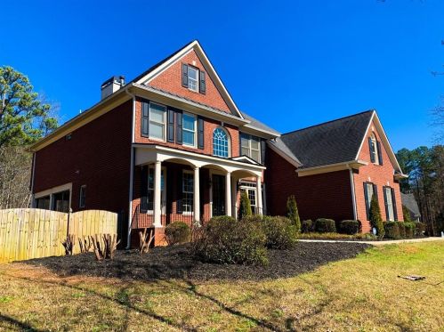 5383 Highland Pine Ln, Mableton, GA 30126-5697