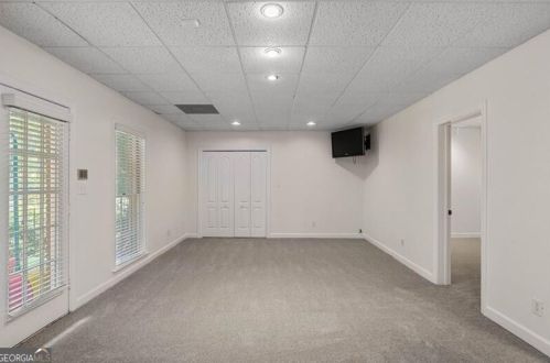 500 Highbrook Dr, Atlanta GA  30342-2319 exterior