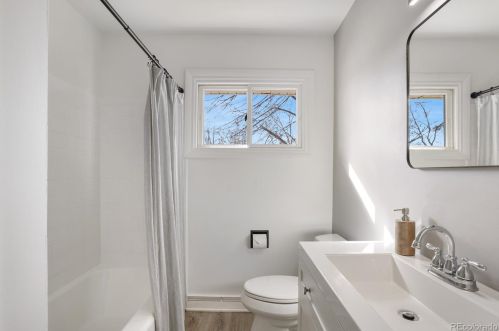 1650 Sperry St, Denver CO  80219 exterior