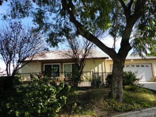 5930 Wimbledon Way, Riverside, CA 92506-4043