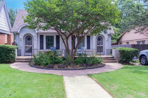 3235 Odessa Ave, Fort Worth TX  76109-2219 exterior