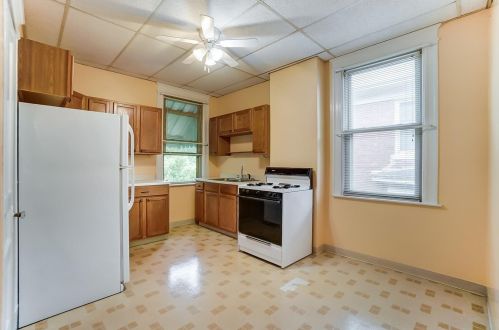 811 Academy Ave, Cincinnati OH  45205-1623 exterior