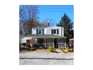 205 28th St, Charleston WV  25304-1142 exterior