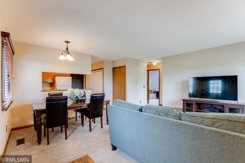 1500 Helmo Ave, Saint Paul, MN 55128-5527