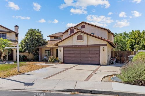 13380 Barcelona Pl, Chino, CA 91710-5383