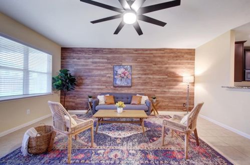 19805 James Manor St, Webberville, TX 78653