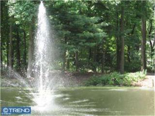 4 Winterberry Rd, Moorestown, NJ 08057-1863