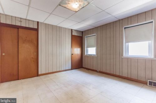 812 Front St, Philadelphia PA 19106-3019 exterior