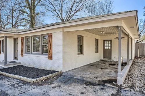 1568 Rosewood Cir, Marietta GA  30067-7410 exterior