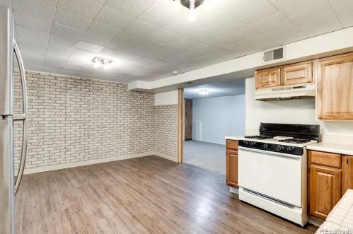 303 Iowa Dr, Lakewood CO exterior