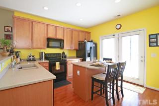 306 Kinellan Ln, Cary NC  27519-8642 exterior