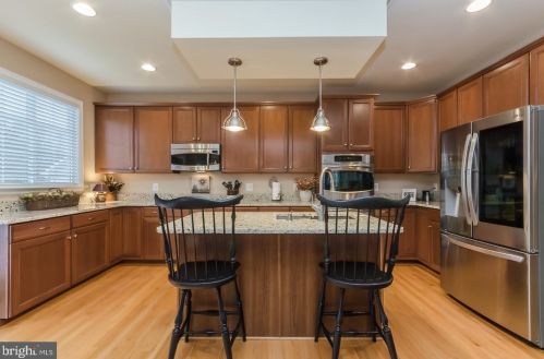 169 Colonial Dr, Charles Town WV 25414-4920 exterior