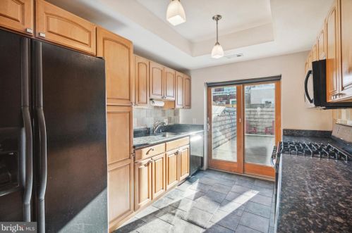 138 Jackson St, Philadelphia PA  19148-3336 exterior