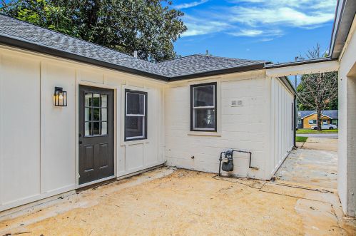 1900 Brannen Rd, Atlanta GA  30316-3646 exterior