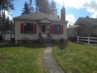 14 34th Ave, Spokane, WA 99203-1615