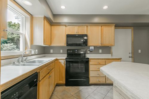 652 Berwood Ave, Saint Paul MN  55127-5103 exterior
