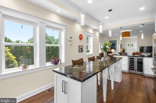 8409 Grove St, Silver Spring MD 20910-4761 exterior