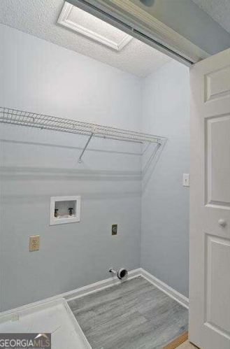 1192 Mountain Springs Dr, Kennesaw GA  30144-5611 exterior