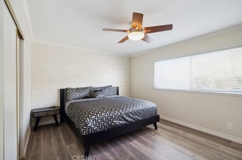 857 Crosby Ave, Simi Valley CA  93065-5012 exterior